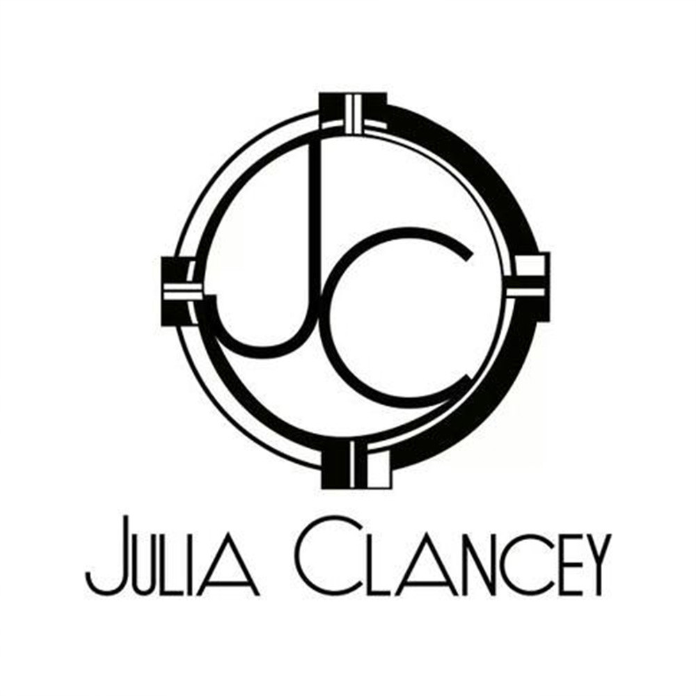 Julia Clancey Medallion print Kaftan and Turban