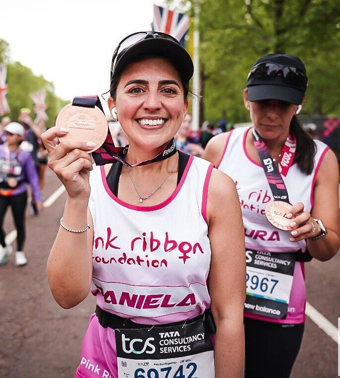 Sisters Complete London Marathon in Memory of Their Mum